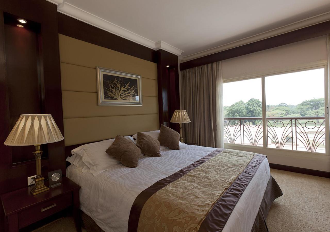 Hotel Ledger Plaza Bangui Exterior foto