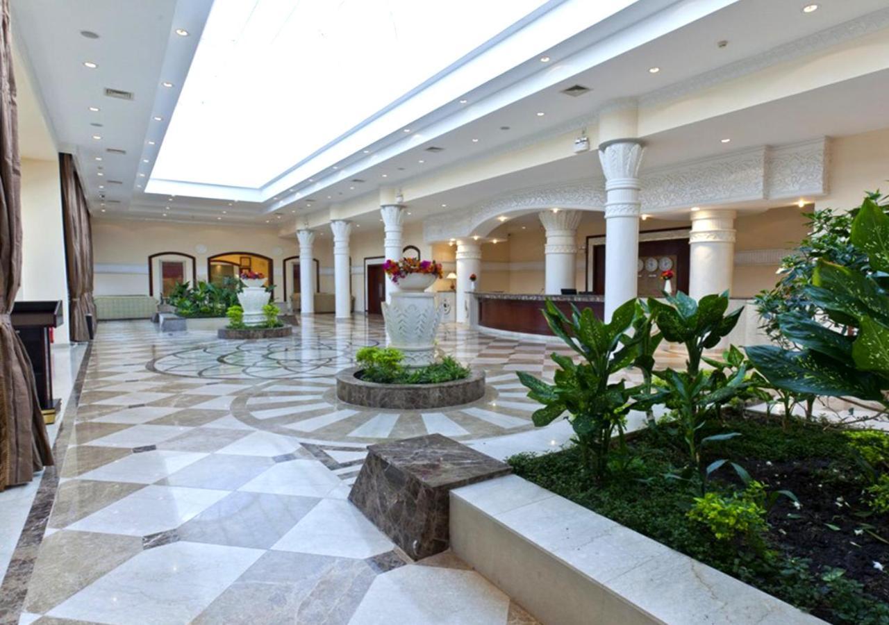 Hotel Ledger Plaza Bangui Exterior foto