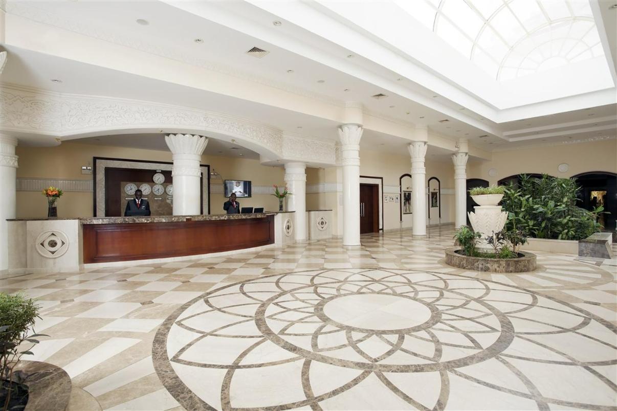Hotel Ledger Plaza Bangui Exterior foto